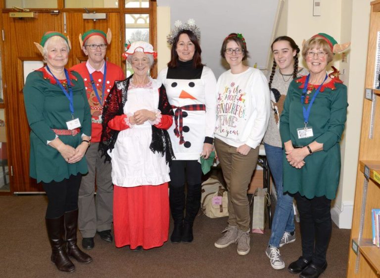 christmas dress-up